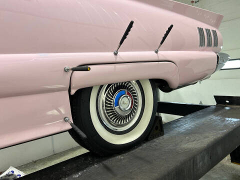 1960 Ford Thunderbird