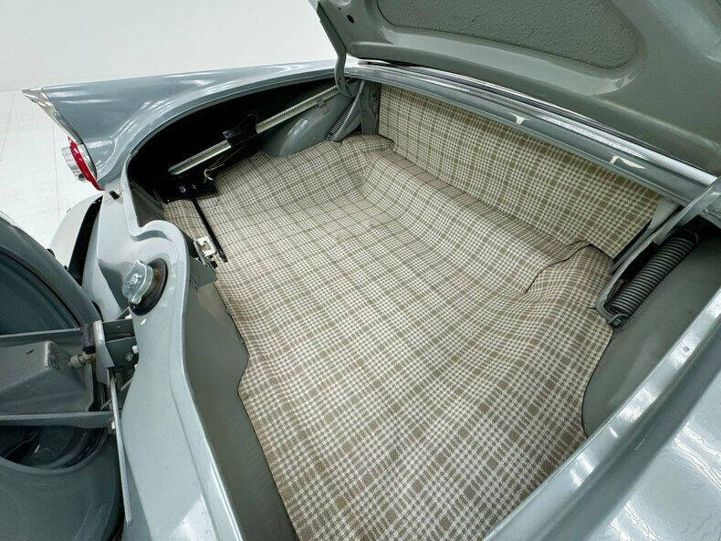 1956 Ford Thunderbird