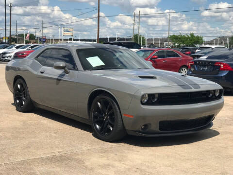 2017 Dodge Challenger for sale at Discount Auto Company in Houston TX