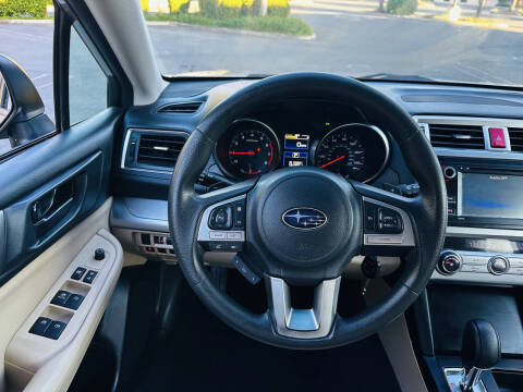 2017 Subaru Outback 2.5i