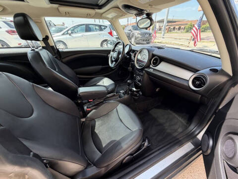 2013 MINI Hardtop Cooper