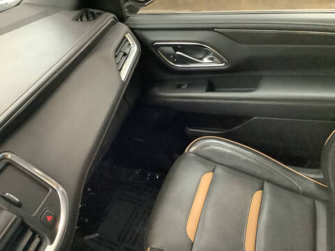2023 GMC Yukon AT4