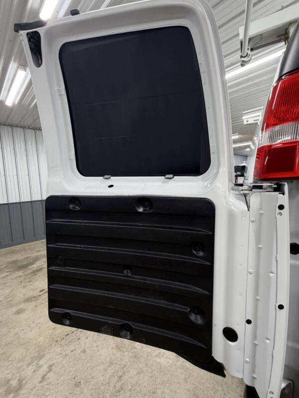 2023 GMC Savana 2500