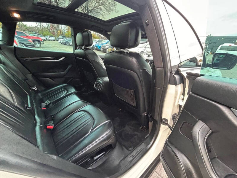 2017 Maserati Levante