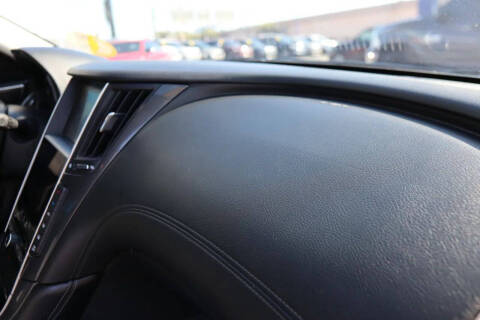 2018 Infiniti Q50 2.0T Luxe