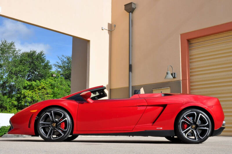 2014 Lamborghini Gallardo LP550-2 photo 35