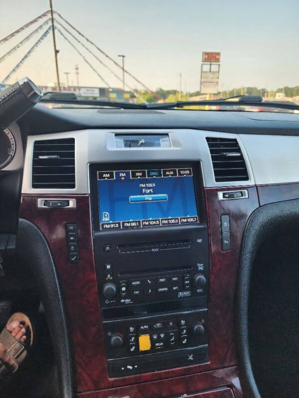 2010 Cadillac Escalade Premium