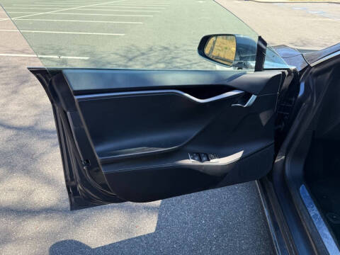 2018 Tesla Model S 75D
