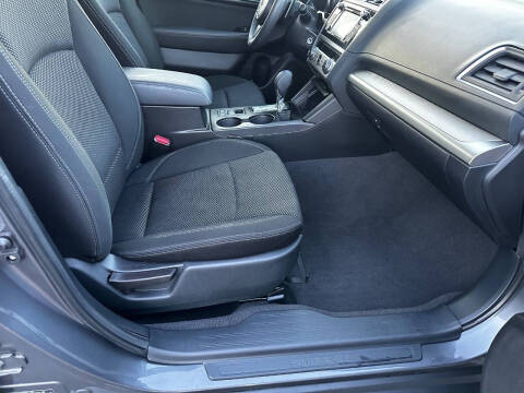 2019 Subaru Outback 2.5i