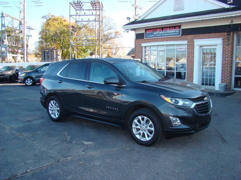 2020 Chevrolet Equinox LT photo 2