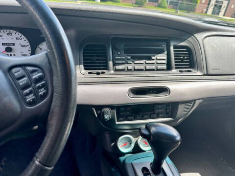 2003 Mercury Marauder