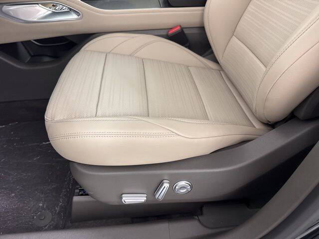 2025 Lincoln Nautilus Reserve