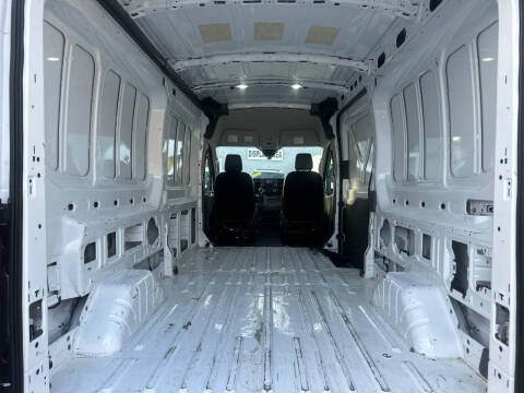 2024 Ford Transit 250