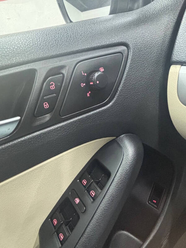 2011 Volkswagen Jetta