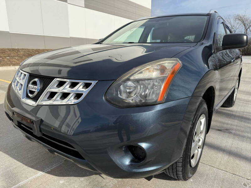 Used 2015 Nissan Rogue Select S with VIN JN8AS5MV9FW770712 for sale in Elmhurst, IL