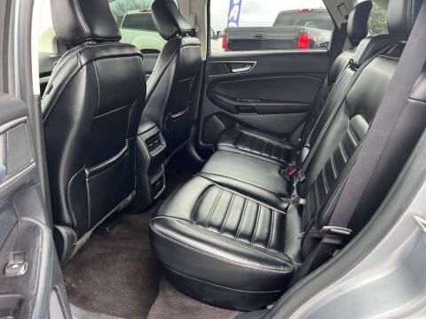 2020 Ford Edge SEL