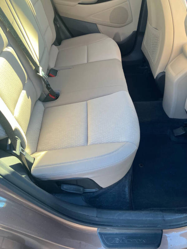 2017 Hyundai Tucson SE