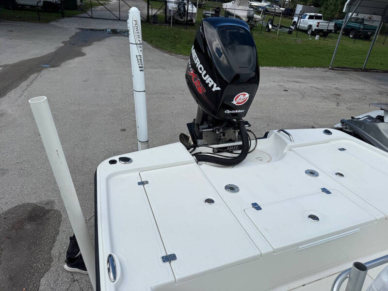 2015 Mako 21 LTS