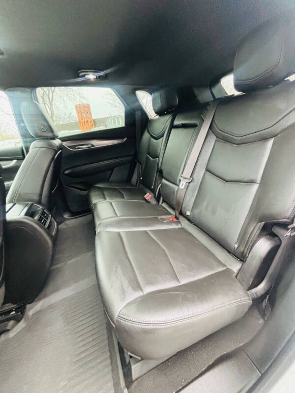 2020 Cadillac XT5 Luxury