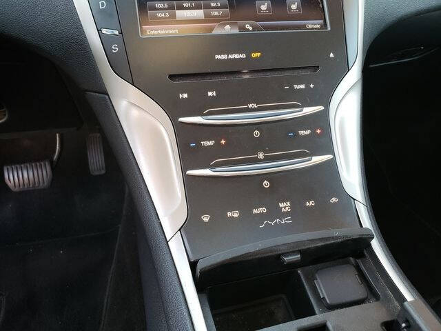 2016 Lincoln MKZ