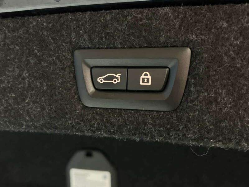 2021 BMW 5 Series M550i xDrive