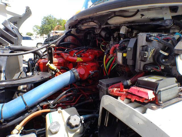 2017 Freightliner M2 106