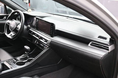 2023 Kia K5