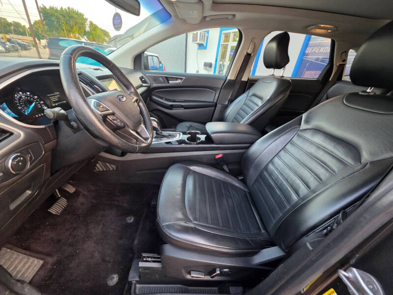 2017 Ford Edge SEL