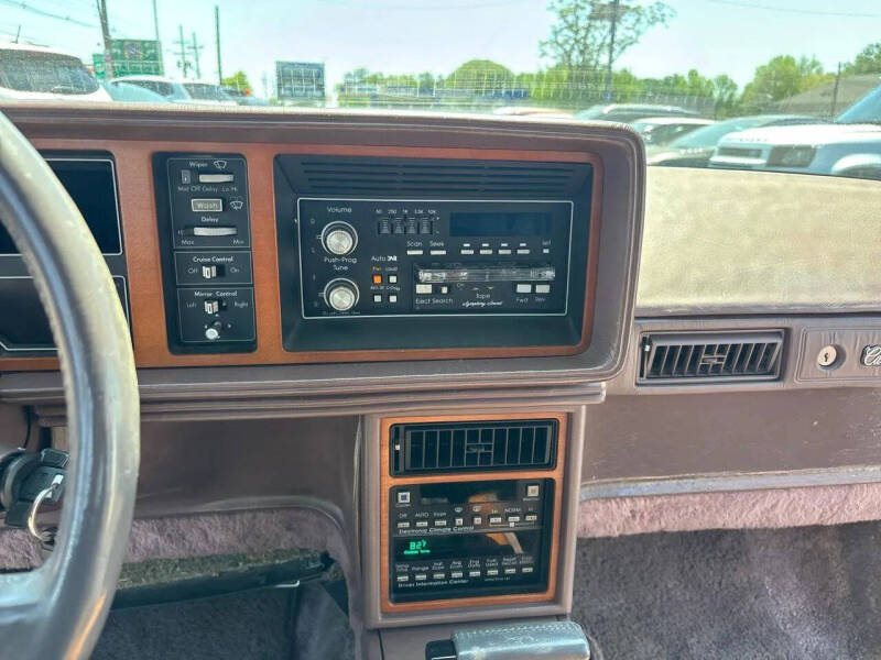 1987 Cadillac Seville