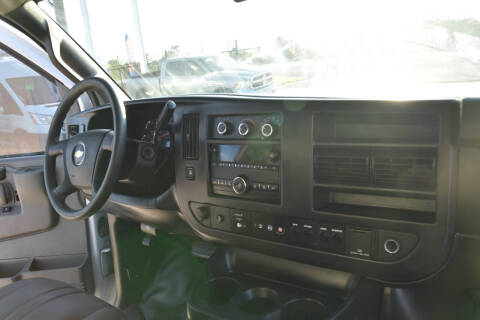 2017 Chevrolet Express 2500