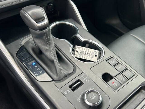 2023 Toyota Highlander XSE