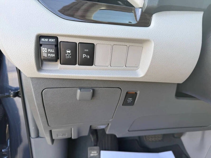 2019 Toyota Sienna XLE Premium 7-Passenger