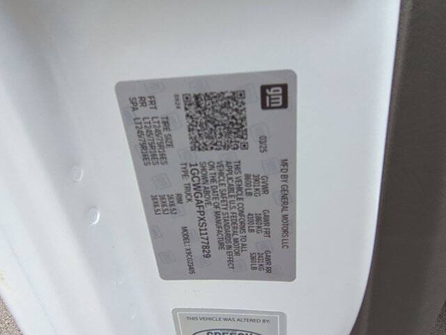 2025 Chevrolet Express 2500