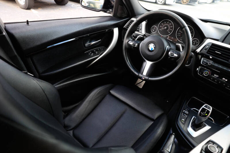 2017 BMW 3 Series 340i