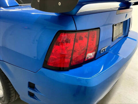2000 Ford Mustang GT