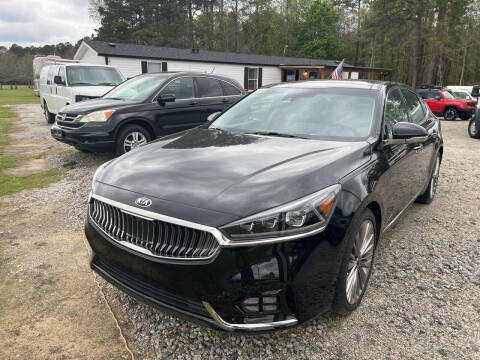 2019 Kia Cadenza for sale at Baileys Truck and Auto Sales in Effingham SC