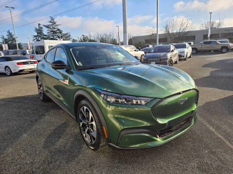 2025 Ford Mustang Mach-E Select