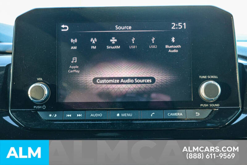 2022 Nissan Pathfinder SV