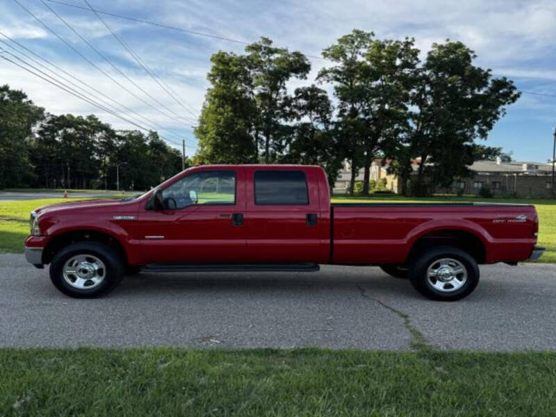 2005 Ford F-350 Super Duty Lariat's photo