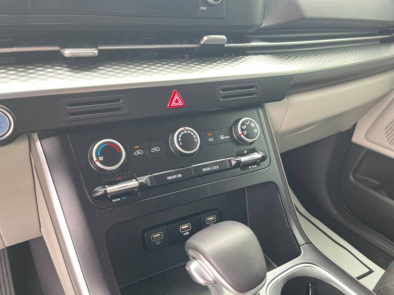 2024 Kia Carnival