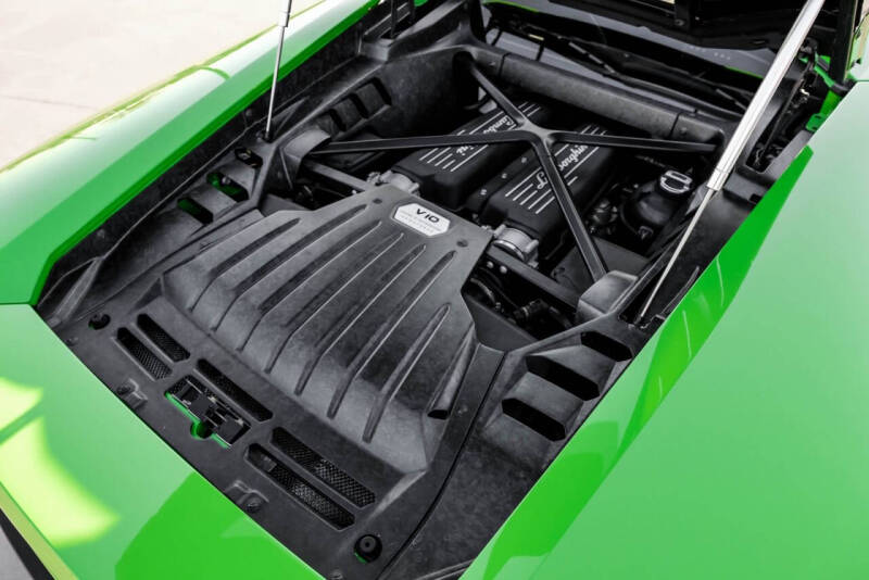 2015 Lamborghini Huracan LP 610-4