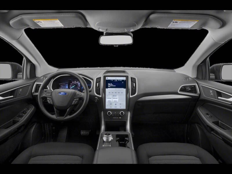 2021 Ford Edge SE