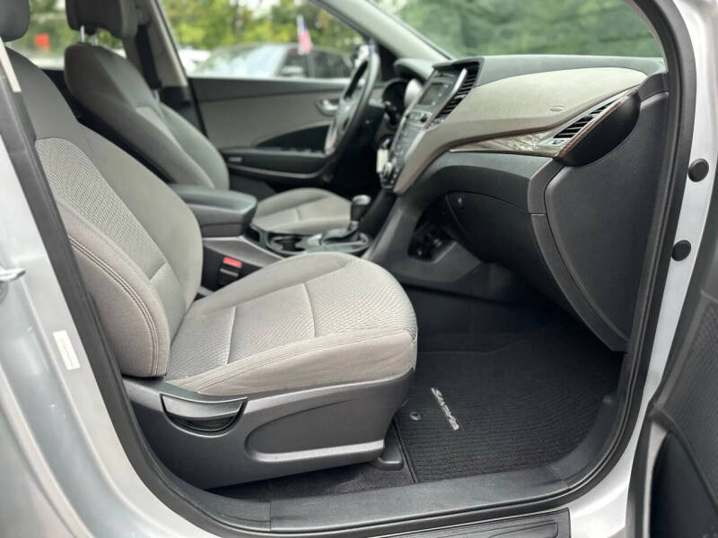 2017 Hyundai Santa Fe Sport 2.4L