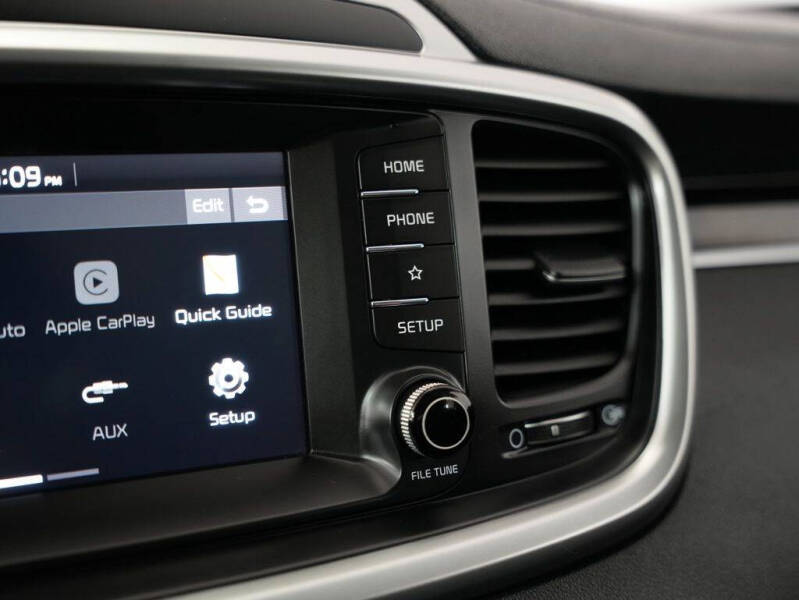 2019 Kia Sorento LX V6