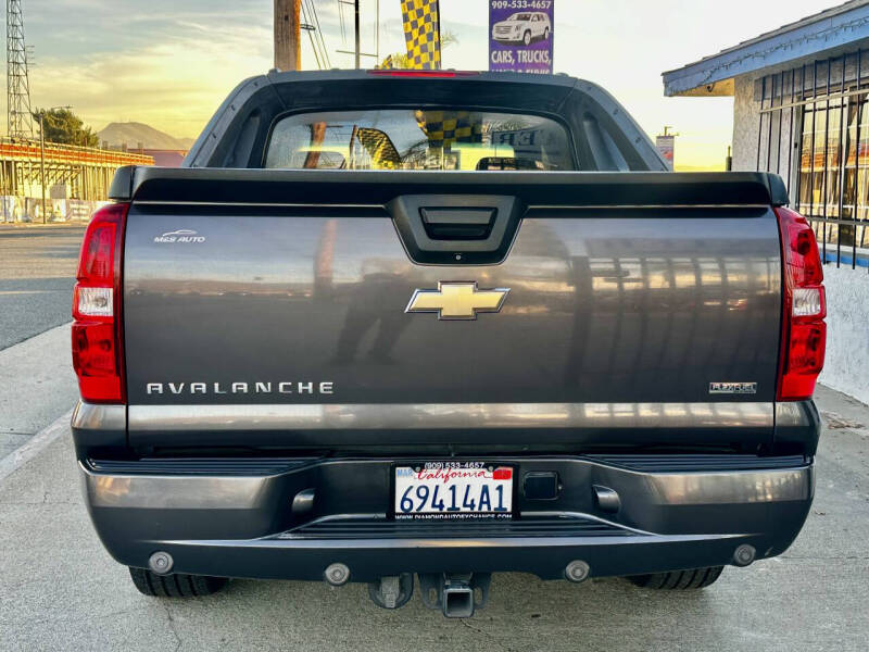 2011 Chevrolet Avalanche LT