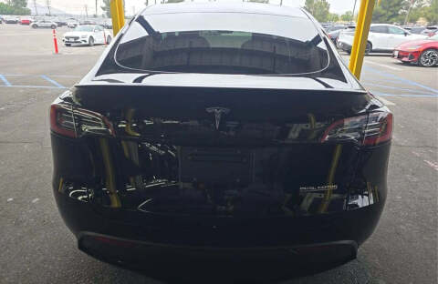 2023 Tesla Model Y Performance