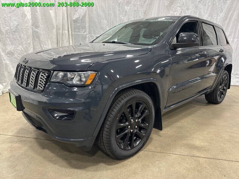 2018 Jeep Grand Cherokee for sale at Green Light Auto Sales LLC in Bethany CT