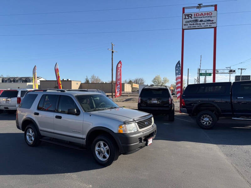 2004 Ford Explorer XLS