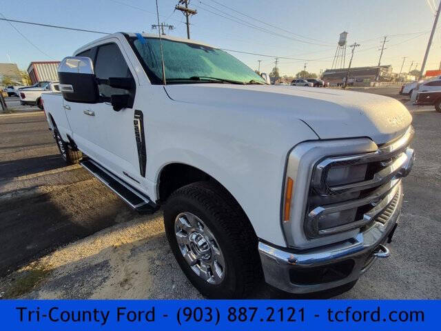 2023 Ford F-250 Super Duty Lariat's photo