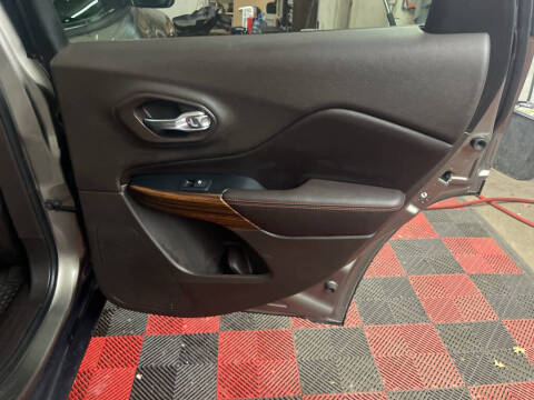 2017 Jeep Cherokee Trailhawk L Plus